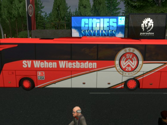 Teambus des SV Wehen Wiesbaden